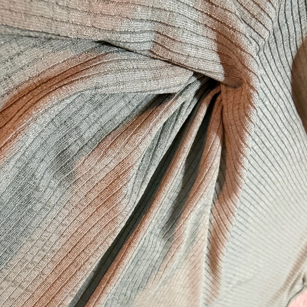 H&M Mint Ribbed Crop Top - Picture 3 of 4